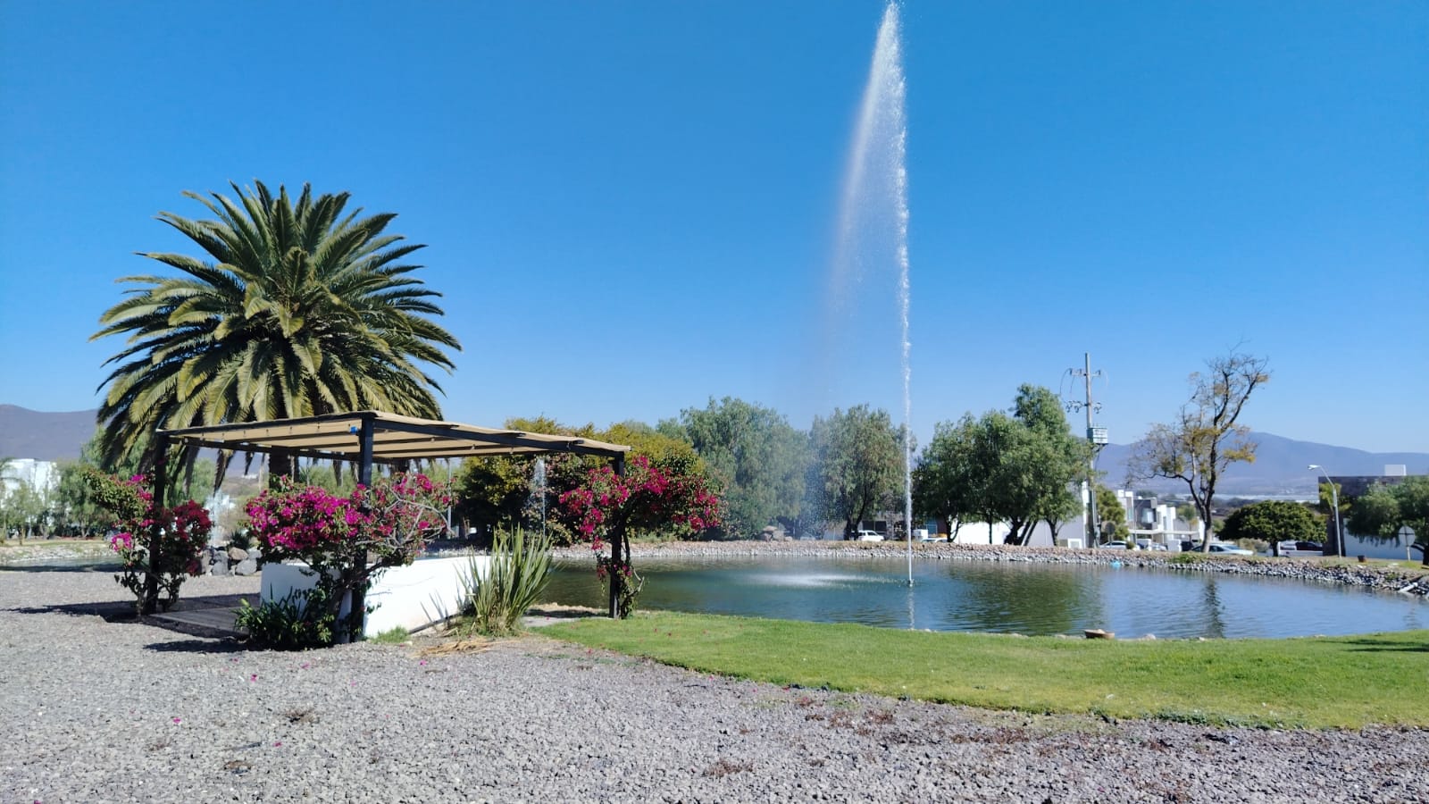 Terreno en venta en Grand Juriquilla, Qro. - Image 2